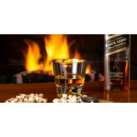 Cadou pentru amatorii de whisky